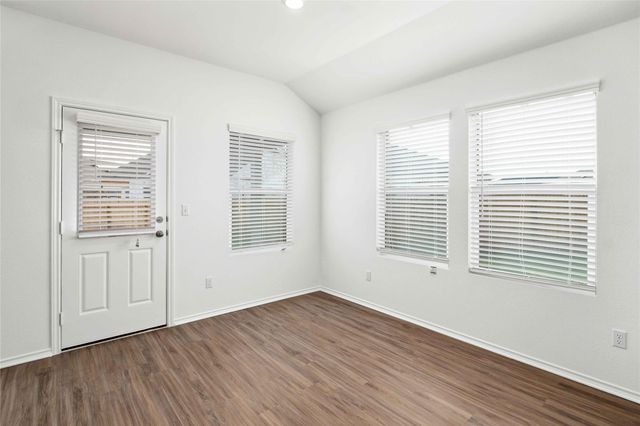 416 Escondido CIR, San Marcos, TX 78666