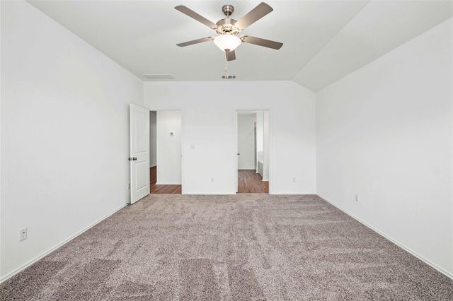 416 Escondido CIR, San Marcos, TX 78666