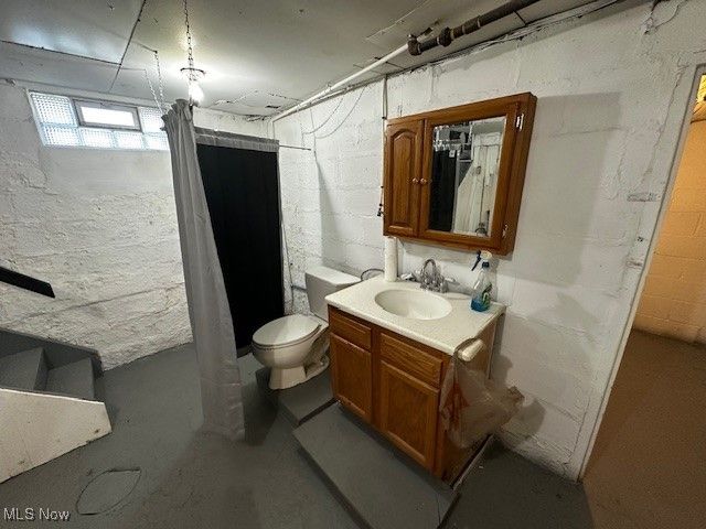 230 Helen Avenue, Akron, OH 44310