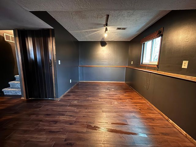 27995 Forest Boulevard, Wyoming, MN 55092