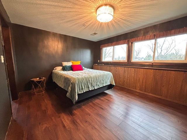 27995 Forest Boulevard, Wyoming, MN 55092