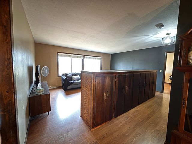 27995 Forest Boulevard, Wyoming, MN 55092