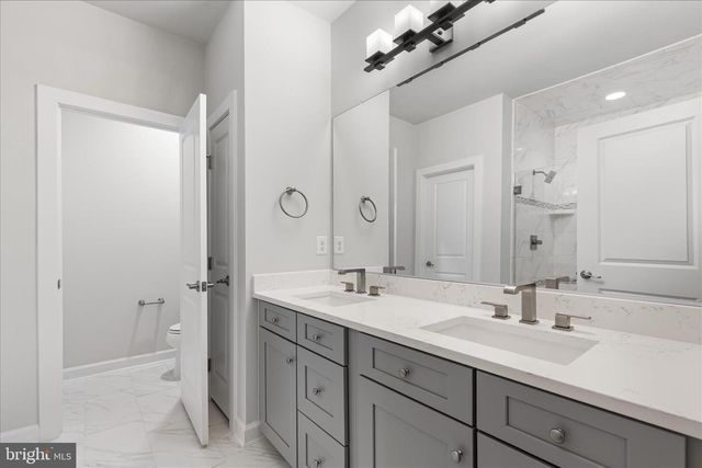 1805 YELLOW GARNET TER SE, Leesburg, VA 20175