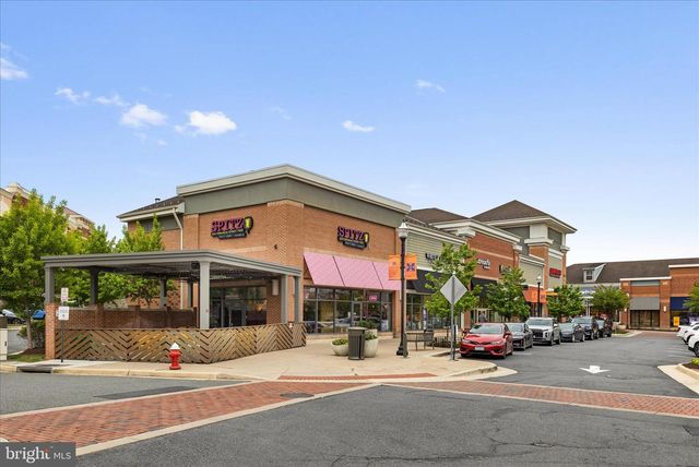 1805 YELLOW GARNET TER SE, Leesburg, VA 20175