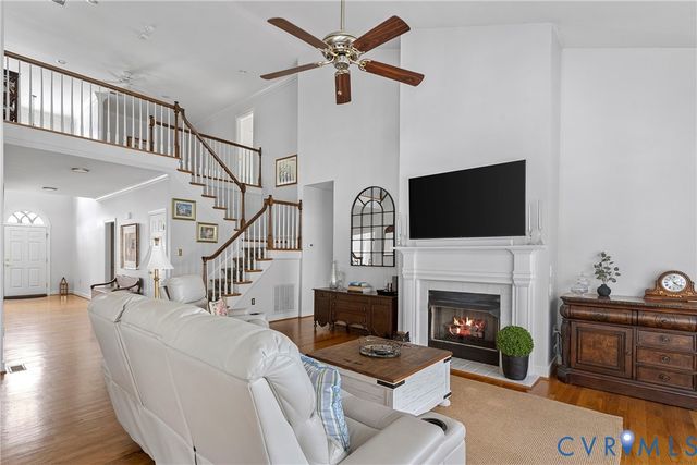 12113 Club Commons Dr, Glen Allen, VA 23059