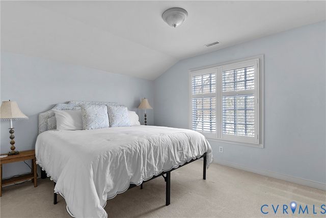 12113 Club Commons Dr, Glen Allen, VA 23059