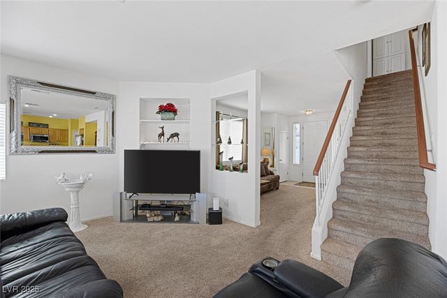 10408 Natural Springs Avenue, Las Vegas, NV 89129