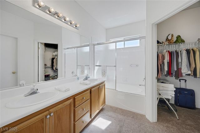 10408 Natural Springs Avenue, Las Vegas, NV 89129