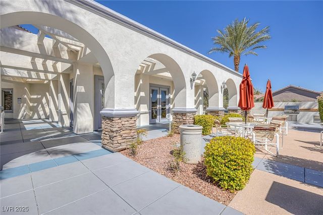 10408 Natural Springs Avenue, Las Vegas, NV 89129