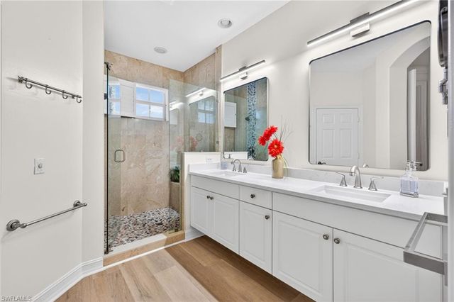 8251 Southern Hills CT 203, Estero, FL 33928