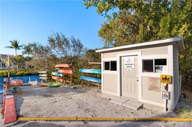 8251 Southern Hills CT 203, Estero, FL 33928