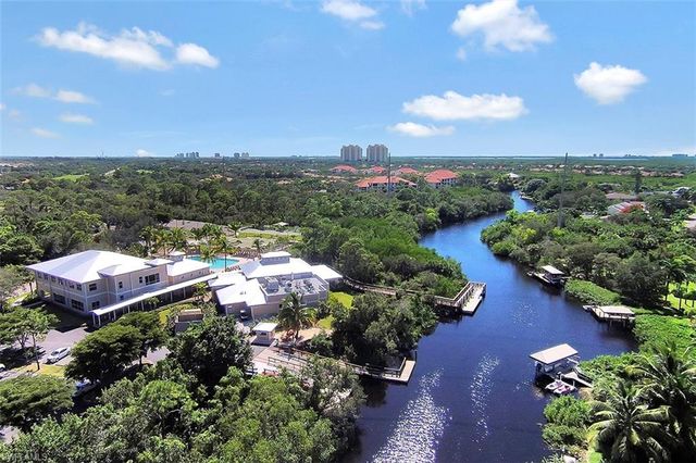 8251 Southern Hills CT 203, Estero, FL 33928