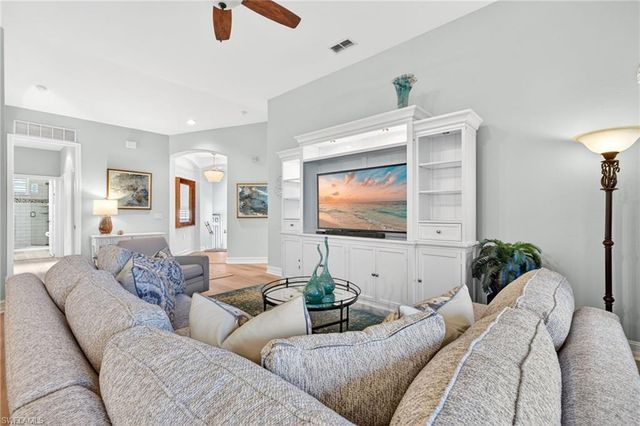 8251 Southern Hills CT 203, Estero, FL 33928