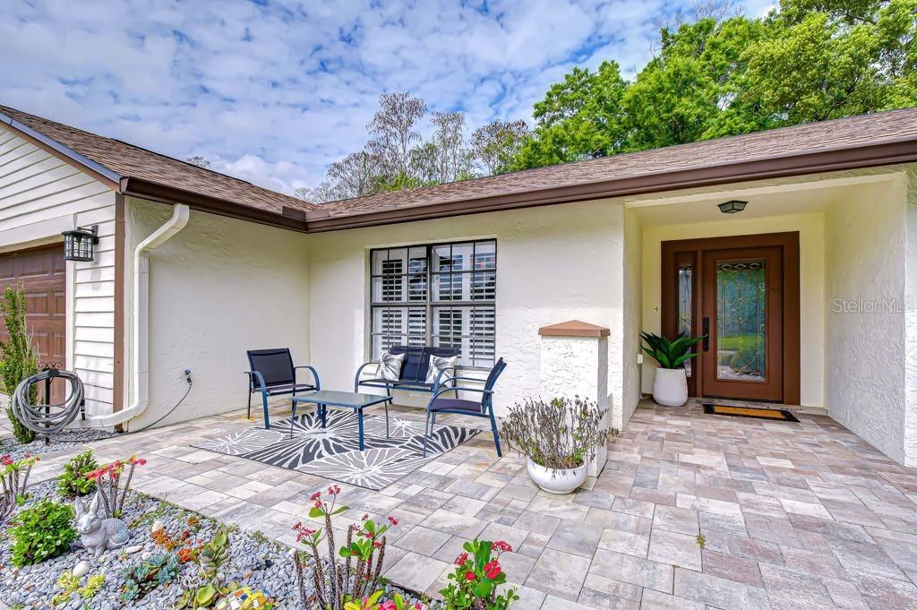 Image 3 of property listing at 16704 VALLELY DRIVE, Tampa, FL 33618