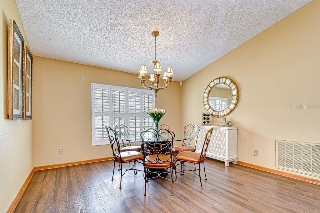 Image 8 of property listing at 16704 VALLELY DRIVE, Tampa, FL 33618