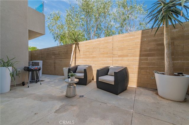 727 Beacon, Irvine, CA 92618