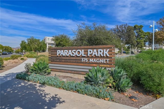 727 Beacon, Irvine, CA 92618