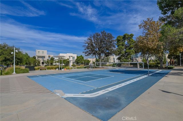 727 Beacon, Irvine, CA 92618