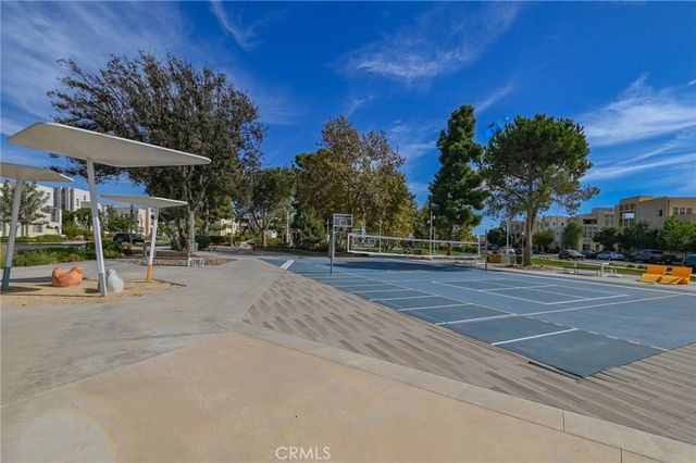 727 Beacon, Irvine, CA 92618