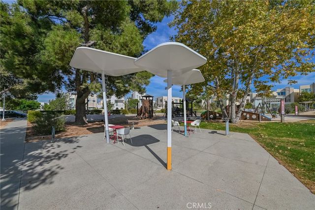 727 Beacon, Irvine, CA 92618