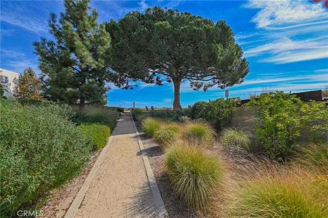 727 Beacon, Irvine, CA 92618