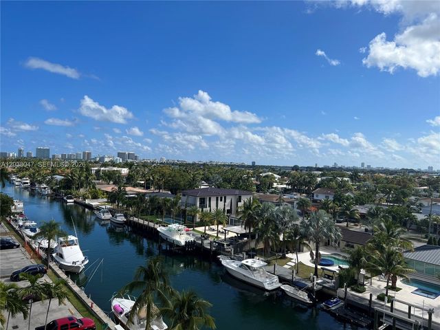 2350 NE 135th St 704, North Miami, FL 33181