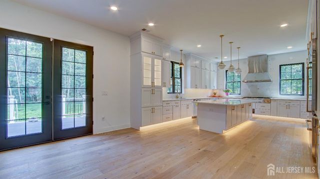 169 Applegarth Road, Monroe, NJ 08831