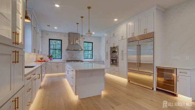 169 Applegarth Road, Monroe, NJ 08831