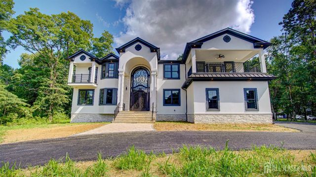 169 Applegarth Road, Monroe, NJ 08831