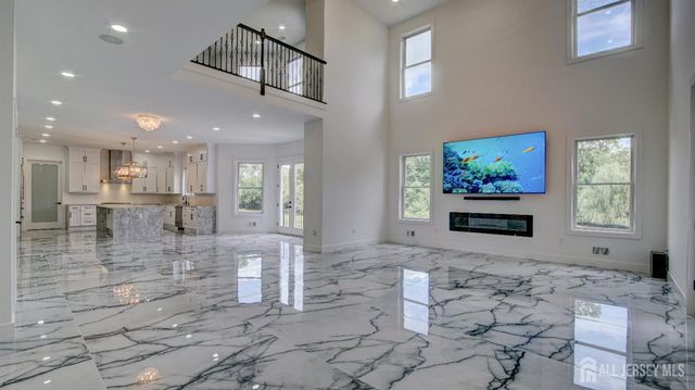 169 Applegarth Road, Monroe, NJ 08831