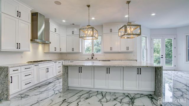 169 Applegarth Road, Monroe, NJ 08831