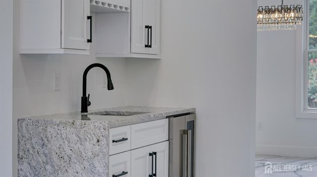 169 Applegarth Road, Monroe, NJ 08831