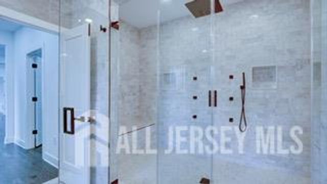 169 Applegarth Road, Monroe, NJ 08831