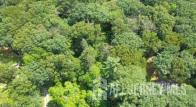 169 Applegarth Road, Monroe, NJ 08831