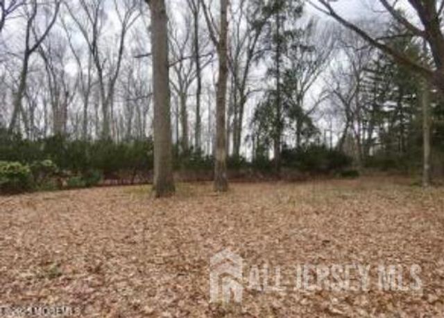 169 Applegarth Road, Monroe, NJ 08831