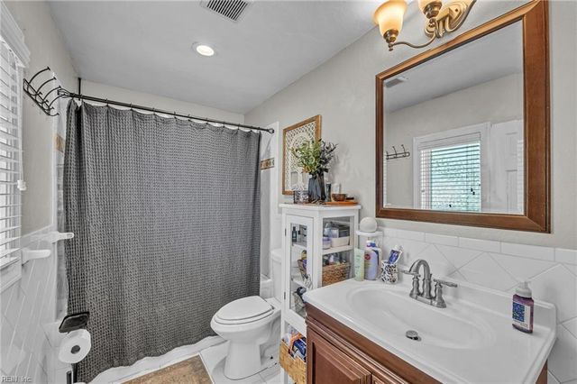 2724 Ash ST, Portsmouth, VA 23707