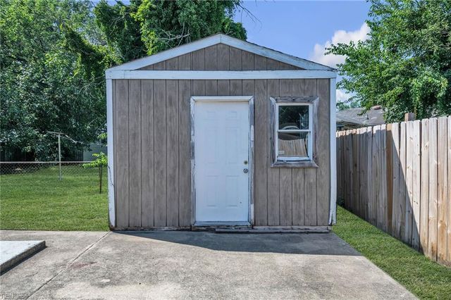 2724 Ash ST, Portsmouth, VA 23707