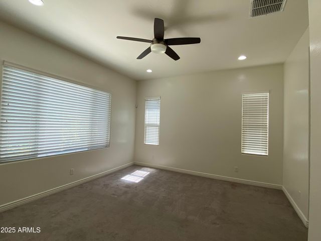 233 W Sandra Terrace, Phoenix, AZ 85023