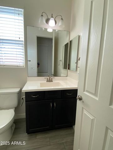 233 W Sandra Terrace, Phoenix, AZ 85023