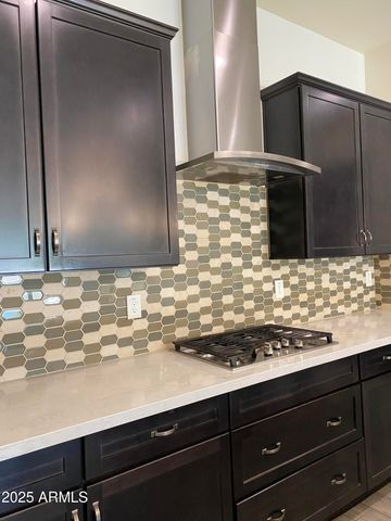 233 W Sandra Terrace, Phoenix, AZ 85023