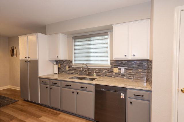 8309 Columbia Falls DR, Round Rock, TX 78681