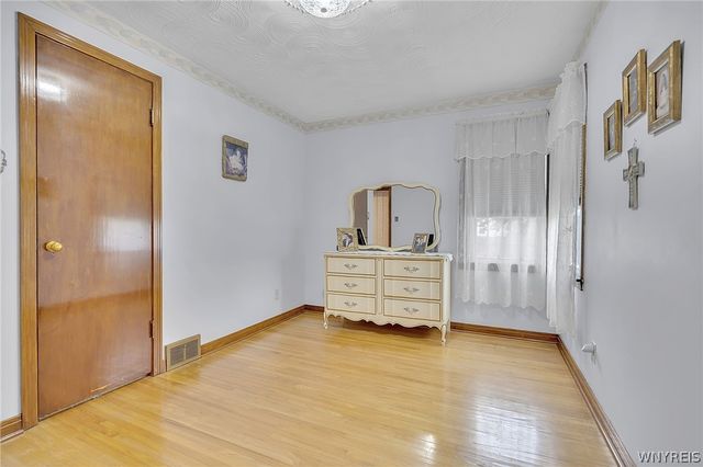 2789 Orleans Avenue, Niagara Falls, NY 14303
