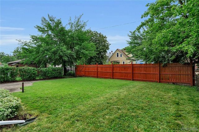 2789 Orleans Avenue, Niagara Falls, NY 14303