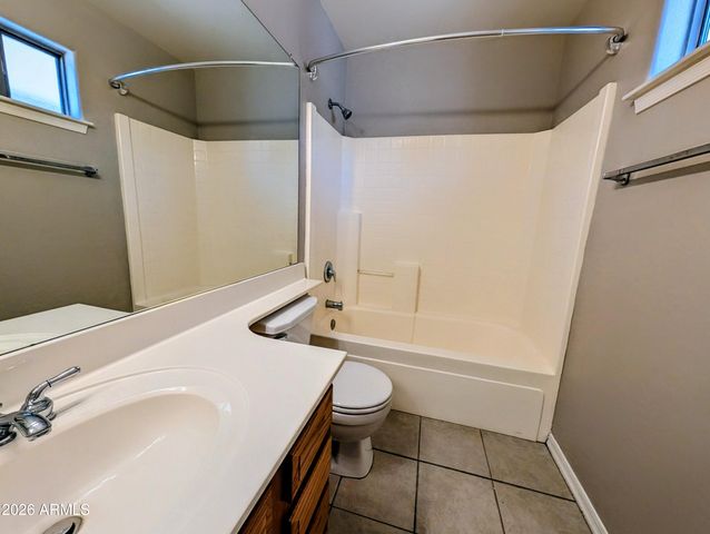 2536 E MCARTHUR Drive, Tempe, AZ 85288