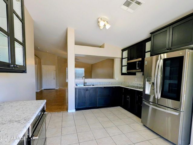 2536 E MCARTHUR Drive, Tempe, AZ 85288