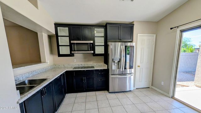 2536 E MCARTHUR Drive, Tempe, AZ 85288