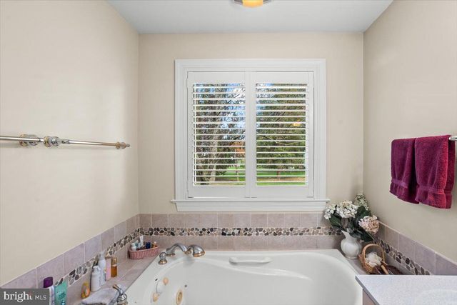 315 ROCHERTY RD, Lebanon, PA 17042