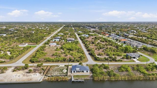 13525 GREENCASTLE AVENUE, Port Charlotte, FL 33981