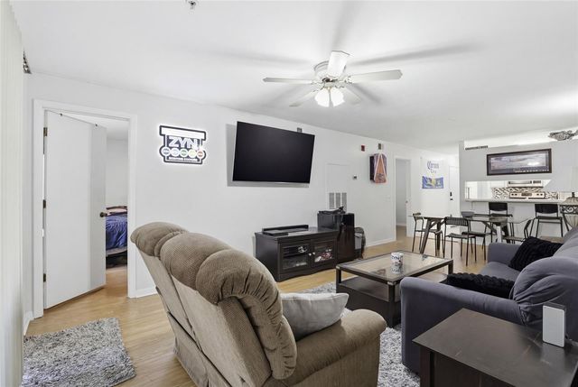 3921 SW 34TH STREET 307, Gainesville, FL 32608