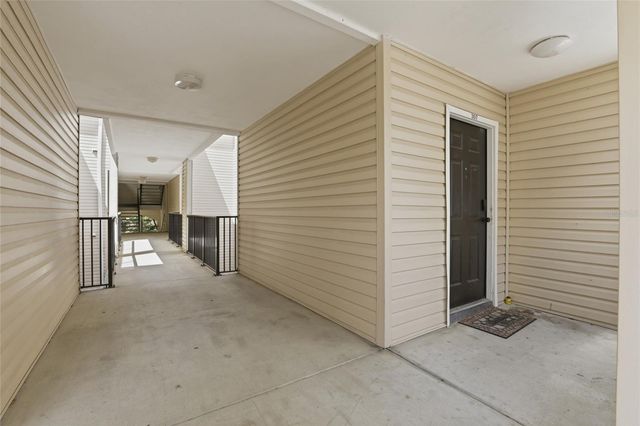 3921 SW 34TH STREET 307, Gainesville, FL 32608